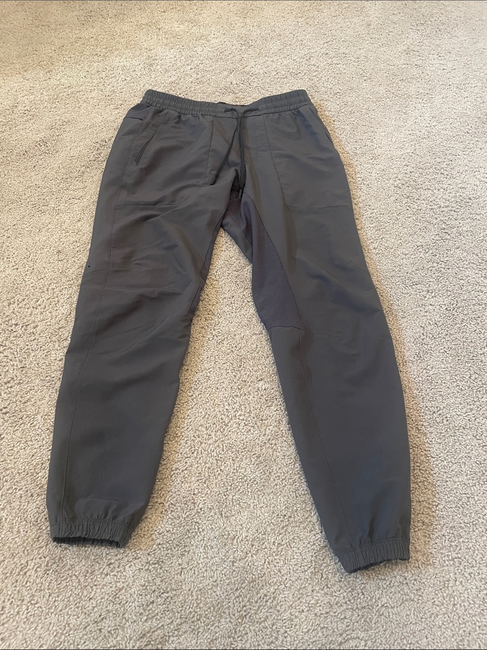 lululemon athletica Men's Joggers in Dark Gray